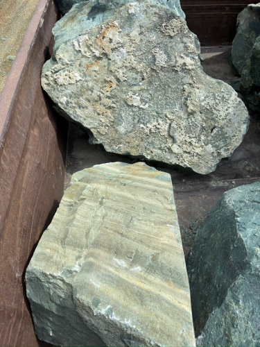 Ландшафтные глыбы зелёные 200-500 килограмм купить в Раменском