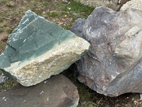 Камни для ландшафтного дизайна зелёные 10-60 килограмм купить в Раменском