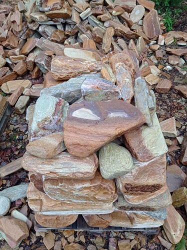 Златолит жёлтый, жёлто-зелёный глыбки и валуны для ланшафтного дизайна купить в Раменском