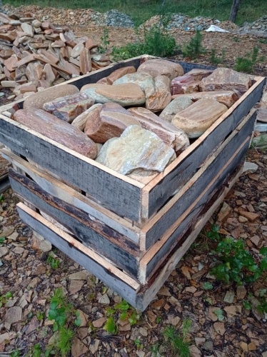 Златолит жёлтый, жёлто-зелёный глыбки и валуны для ланшафтного дизайна купить в Раменском