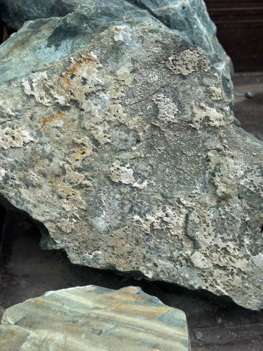 Ландшафтные глыбы зелёные 200-500 килограмм купить в Раменском