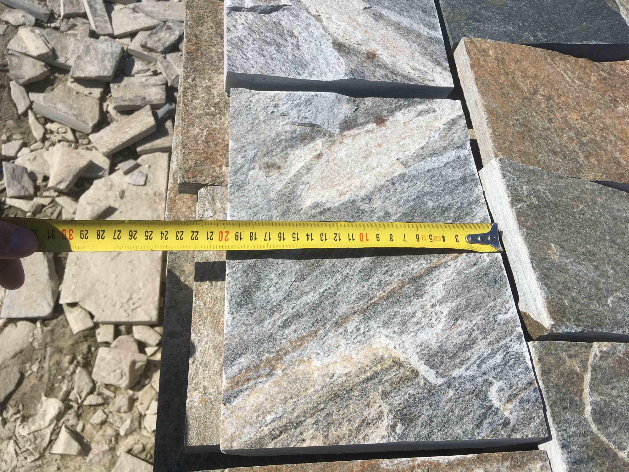 Плитка пилёная златолит Уральский для фасада купить в Раменском