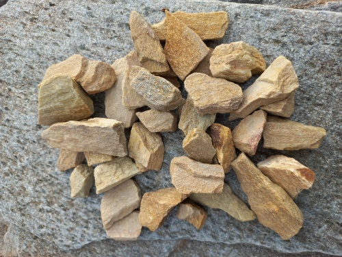 Златолит жёлтый декоративная каменная крошка купить в Раменском