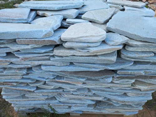 Плитняк златолит зелёный галтованный для цоколя купить в Раменском